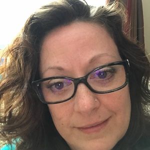 Meet your Posher, Lydia